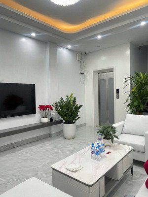 bán nhà xuân đỉnh tây hồ 31m² x 6 tầng, thang máy, full nội thất, mặt tiền rộng, giá 11,2 tỷ