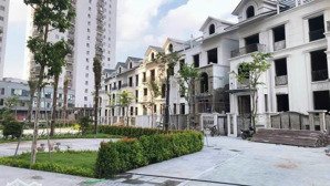 bán lô biệt thự hdi tây hồ view vườn hoa,2 mặt thoáng trước sau-sẵn sổ - dt 135m2 cách hồ tây 300m