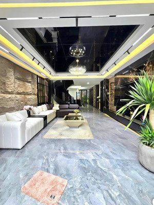 bán nhà mt đường hàng xóm phú mỹ hưng mới đẹp full nội thất quận 7 4 tầng ngang 5x20 giá 16,8 tỷ tl