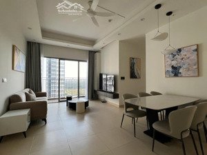 chính chủ cho thuê celesta rise- 3pn, 2wc- đầy đủ nội thất cao cấp- nhà mới có thể ở ngay.hướng mát