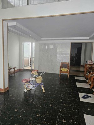 bán nhà mặt tiền lê hồng phong ngang gần 6m phù hợp kinh doanh buôn bán