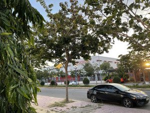 chính chủ có nhu cầu chuyển nhượng lô đất 105m2 ở phan rang gía chỉ 3.1 tỷ