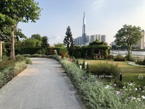 khu nhà sân vườn mặt sông nguyễn văn hưởng - thảo điền - 2800m2 - 