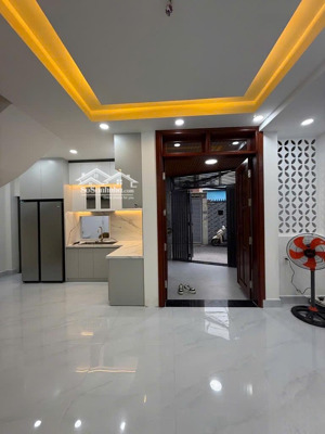 bán nhanh nhà 4 tầng, 50m2, ngang 7.2 m, đường 6m, nguyễn thị thập, ngay lotte mart, chỉ 9.6 tỷ