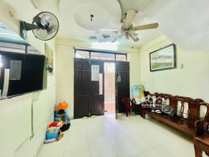 bán nhà bùi ngọc dương 40m2, 4pn rộng đẹp ở sướng hơn 10 tỷ. lhcc 