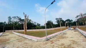 bán đất tại chợ bãi xe kim bôi hòa bình, hạ tầng đã sẵn chỉ việc xây dựng