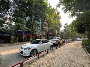 siêu hiếm 360m2 trần quang diệu, mặt tiền 10m, 125 tỷ, view công viên vỉa hè ô tô