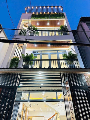 bán nhà full nội thất sổ riêng ở nguyễn đình chiểu p5 q3, 67m2