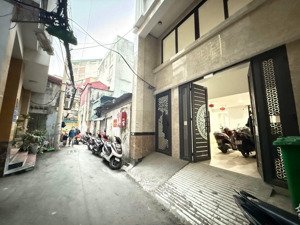 siêu phẩm căn hộ dịch vụ - mỹ đình - thang máy - dòng tiền 100 triệu - 115m2 giá 24.7 tỷ - ngõ ô tô