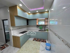 bán nhà chính chủ 45m2 3tỷ45 huỳnh tấn phát q.7 tặng full nội thất