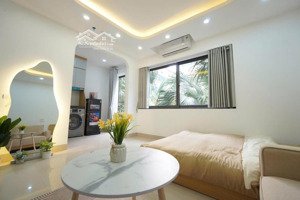 tòa apartment đẳng cấp 102m2x9t thang máy. full nội thất, pccc, dòng tiền 2.1 tỷ/năm phố liễu giai.