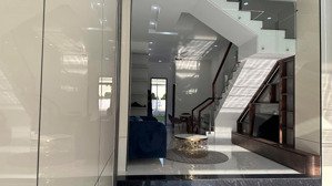 chính chủ bán nhà đối diện vsip1