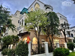 chủ nhà,bán biệt đơn lập,đã hoàn thiện,cọ xanh cx18, 210m kt 15x14,căn góc, nhìn ra sông, công viên