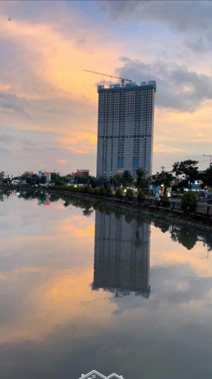 chính chủ bán nhanh căn hộ 3pn a&t skygarden