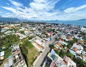 chính chủ bán đất lô góc mặt đường lớn hà huy tập, tt vạn giã, vạn ninh. kinh doanh gì cũng lời