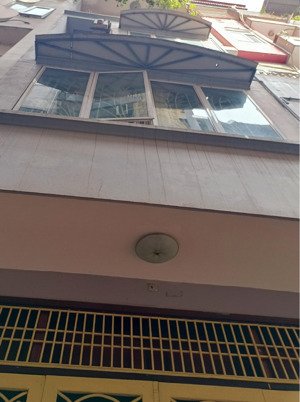 bán nhà 325/15b thụy khuê, 39m2x4 tầng, vài bước ra phố. 8.58 tỷ