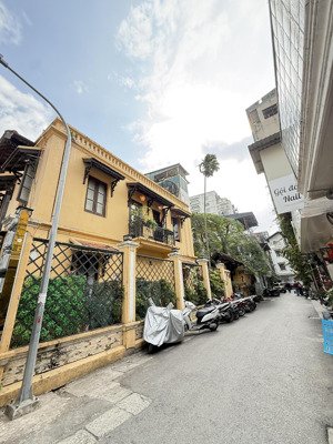 biệt thự trái tim hoàn kiếm ~400m2 - m. tiền 13.5m