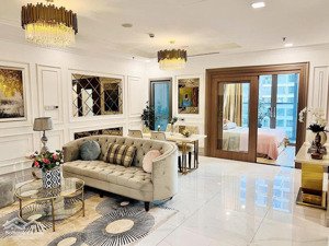 cần bán căn hộ 2pn 94m2 landmark 81, nhà mới đẹp, decor sang trọng, sổ hồng vĩnh viễn còn tl