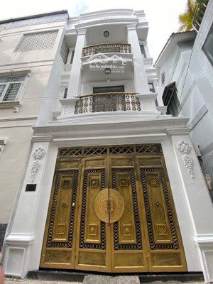 tặng lại toàn bộ thất xịn, đường xe hơi đẹp, khu nhà giàu vip, 61m2 giá 7,15 tỷ. chốt nhanh ăn tết