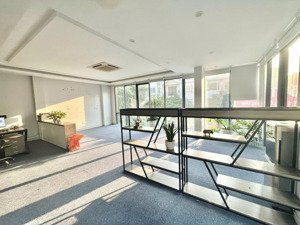 văn phòng siêu đẹp tại khương trung - thanh xuân, với vị trí siêu đẹp