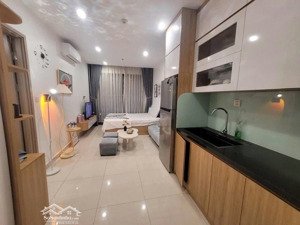bán nhanh căn studio toà s401 diện tích 25m full nội thất giá 2,750 tỷ bao phí (có thương lượng)