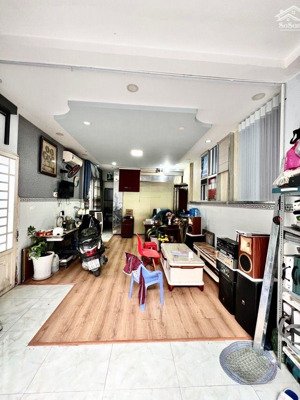 hot, bán gấp nhà riêng bờ bao tân thắng, tân phú, 43m2, 2 tầng, sát aeon mall, chỉ nhỉnh 4 tỷ.