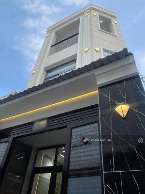 nhà 2 mặt tiền, đường nguyễn đình chiểu-q.3. giá 3tỷ780/65m2, cho thuê 28tr. gần chợ vườn chuối.