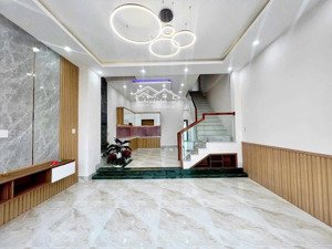 cho thuê nhà trệt 2 lầu mới đẹp - full nội thất - kdc hồng loan