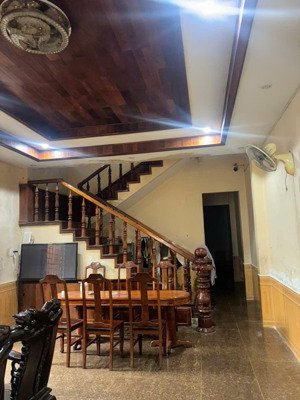 bán nhà 2 tầng đường ô tô quang châu cách ql 1a chợ miếu bông khoảng 200m