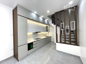 nhỉnh 7t - 5 tầng mới cứng 62m2 - thanh am - phân lô vuông vắn - giá đẹp diện tích rộng.