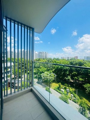 bán căn duplex 2 tầng 160,5m2 centery, tầng đẹp view công viên lớn. nhà sẵn ở ngay
