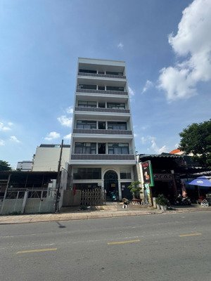 tòa nhà mặt tiền tân sơn nhì, q. tân phú - dt: 8x25m - hầm 7 tầng - hđt: 270 triệu - giá: 45 tỷ