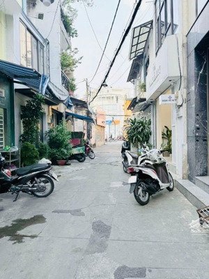 bán nhà hẻm xe hơi cạnh mặt tiền phan đăng lưu, gần chợ bà chiểu nhỉnh 7tỷ