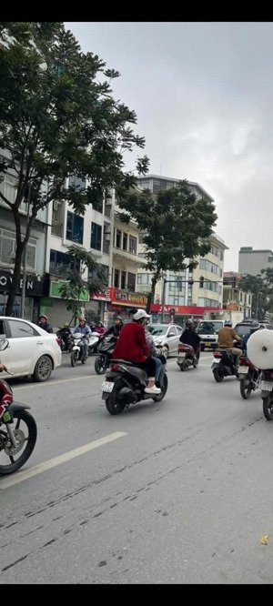 gấp....mặt phố khương đình. phố vũ tông phan