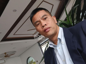 bán nhà bạch đằng , 4 tầng, 5 ngủ, lô góc, hai bước ra phố bạch đằng, ngõ rộng ,tiện ích đầy