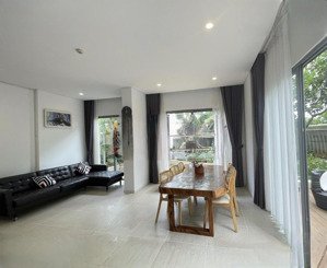 cho thuê căn hộ 1pn , phòng rộng rãi, có sân vườn thoáng mát ,ngay phan đăng lưu ,phú nhuận