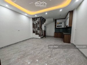 bắc từ liêm - nhà mới đón tết 5 tầng , ô tô đỗ cửa - cách đại lộ ven sông hồng 50m - 5.9 tỷ