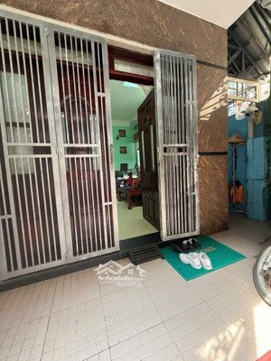 bán nhà đường tôn đản, 48m2, 5 tầng, gần cầu khánh hội, quận 4, chỉ 4. x tỷ