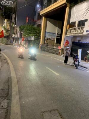 BÁN NHÀ MẶT PHỐ ĐỐC NGỮ BA ĐÌNH - 43M2 - MT 4.5M - VỊ TRÍ ĐẸP - LÔ GÓC 3 THOÁNG - 22.5 TỶ