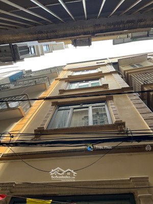 bán nhà dân xây 5 tầng - 40m² - gần phố - nguyễn khang, cầu giấy - giá 11,5 tỷ có thương lượng
