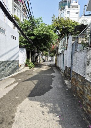chủ bán gấp nhà gần chợ bà chiểu, dt 48m hẻm xe hơi thông, phường 7 bình thạnh, xây mới chdv 5 tầng