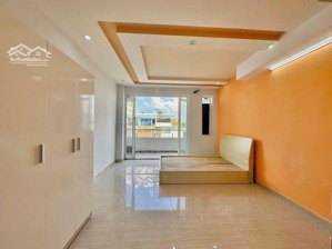 cho thuê căn hộ studio ban công & đẩy đủ tiện nghi rộng 25m2 ngay nguyễn oanh