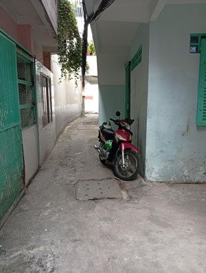 căn góc 2 mặt tiền - nhà mới full nội thát đẹp - sát mặt tiền - bạch đằng - 33m2, 2 tầng - chỉ 5.3