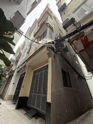 vạn bảo- ba đình- không có nhà bán- thoáng trước và sau vĩnh viễn - ô tô giá 8,4 tỷ