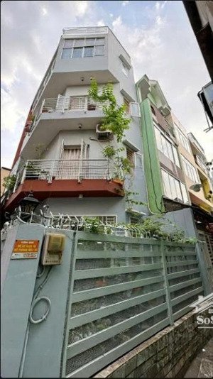 bán nhà hẻm xe hơi 655 bà hạt, dt 3,5 x 10, 4 tầng 3 phòng ngủ sổ hổng riêng cách 1 căn hẻm xe hơi