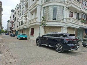 bán nhà mặt phố cổ linh, 86m2, 7 tầng, full nội thất xịn xò.