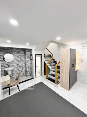 cho thuê duplex full nội thất ngay sân golf