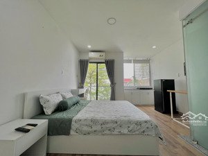 phòng cho thuê phòng 55m2 ban công thoáng | bạch đằng, p2 gần sân bay , công viên gia định , vaa