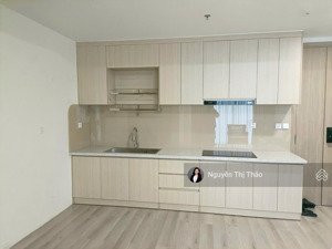 cho thuê 2pn-ntcb tiện thiết kế & tiết kiếm chi phí, 8tr tại resort lumiere boulevard - vinhome q9