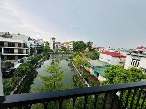nhà đẹp view hồ phúc lợi, 62m2, ô tô thông tránh, chào 15.3 tỷ